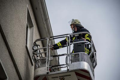 Baltmannsweiler: Feuerwehrhauptuebung am alten Rathaus